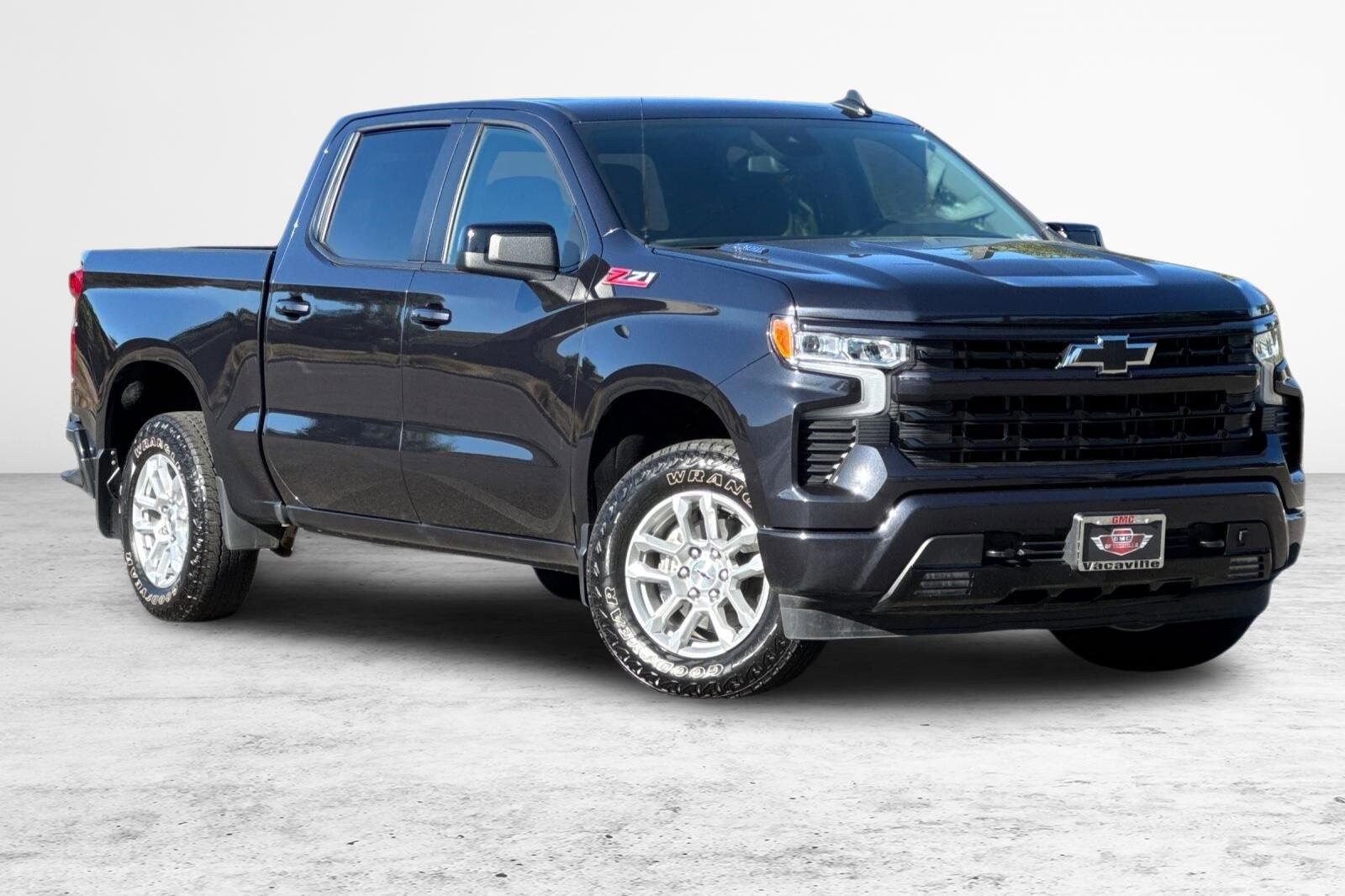 2024 Chevrolet Silverado 1500 RST photo 2