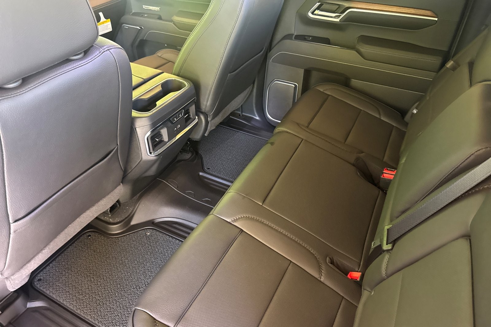 2026 GMC Sierra 1500 Denali - Photo 13