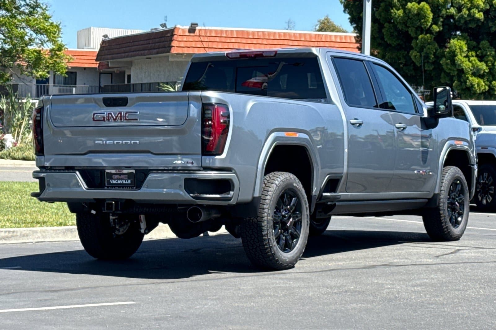2026 GMC Sierra 2500 HD AT4 photo 4