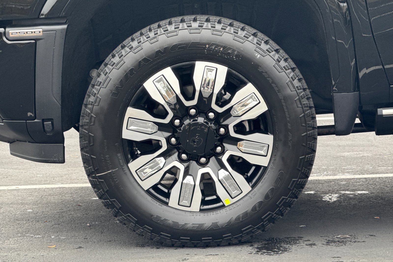 2026 GMC Sierra 2500HD Denali - Photo 26