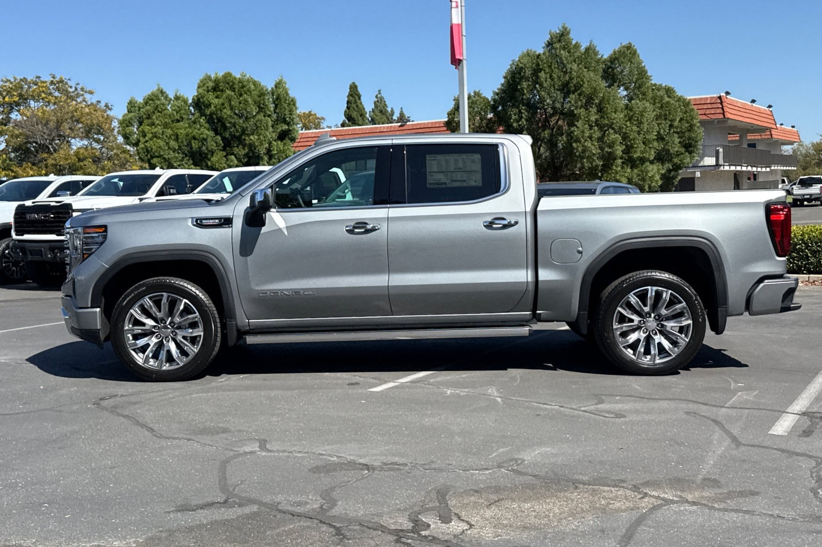 2026 GMC Sierra 1500 Denali - Photo 8