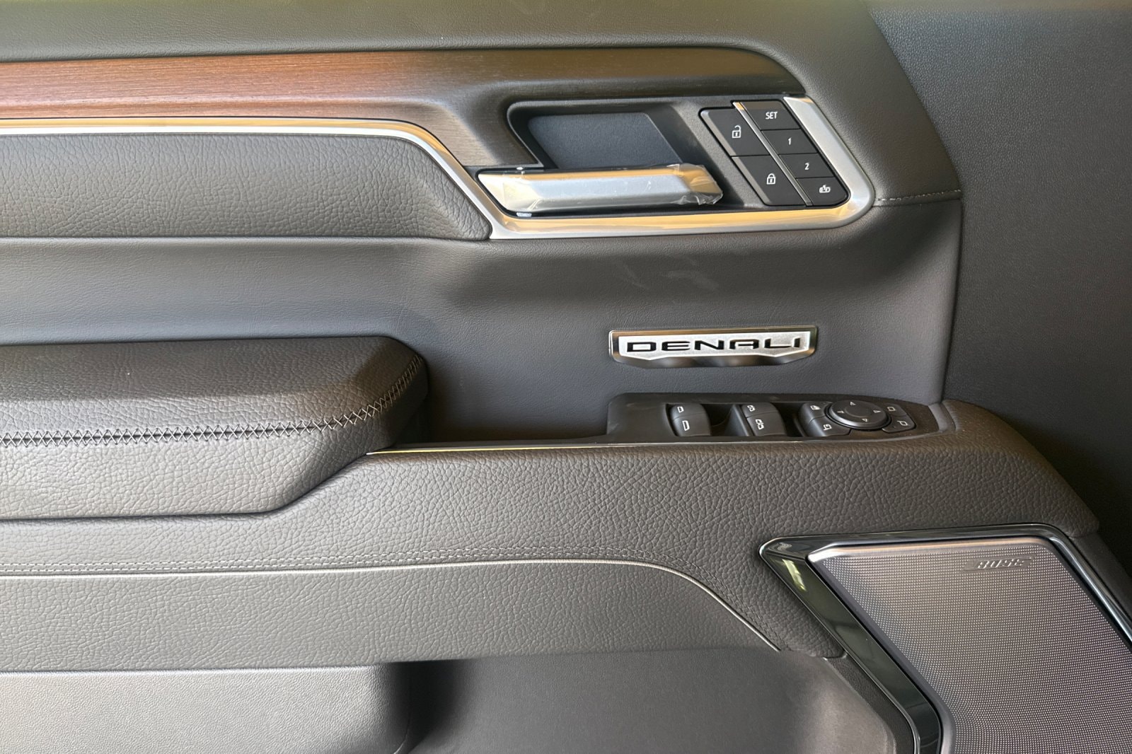2026 GMC Sierra 1500 Denali - Photo 12