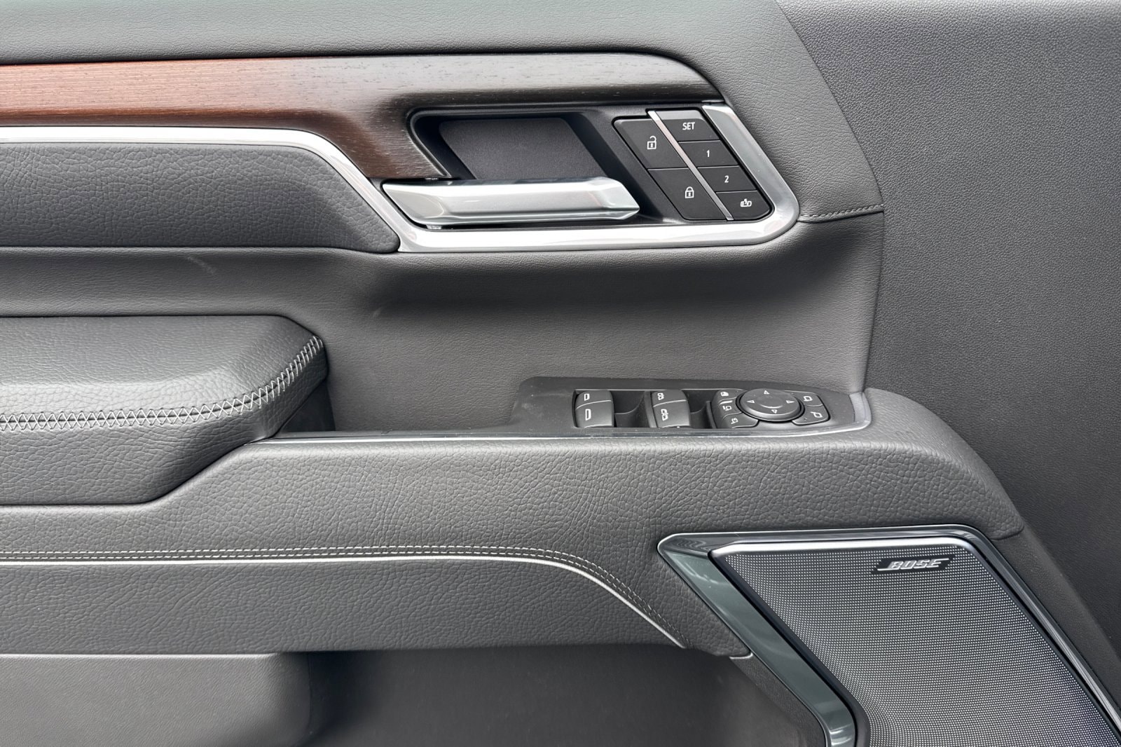 2026 GMC Sierra 2500HD Denali - Photo 12
