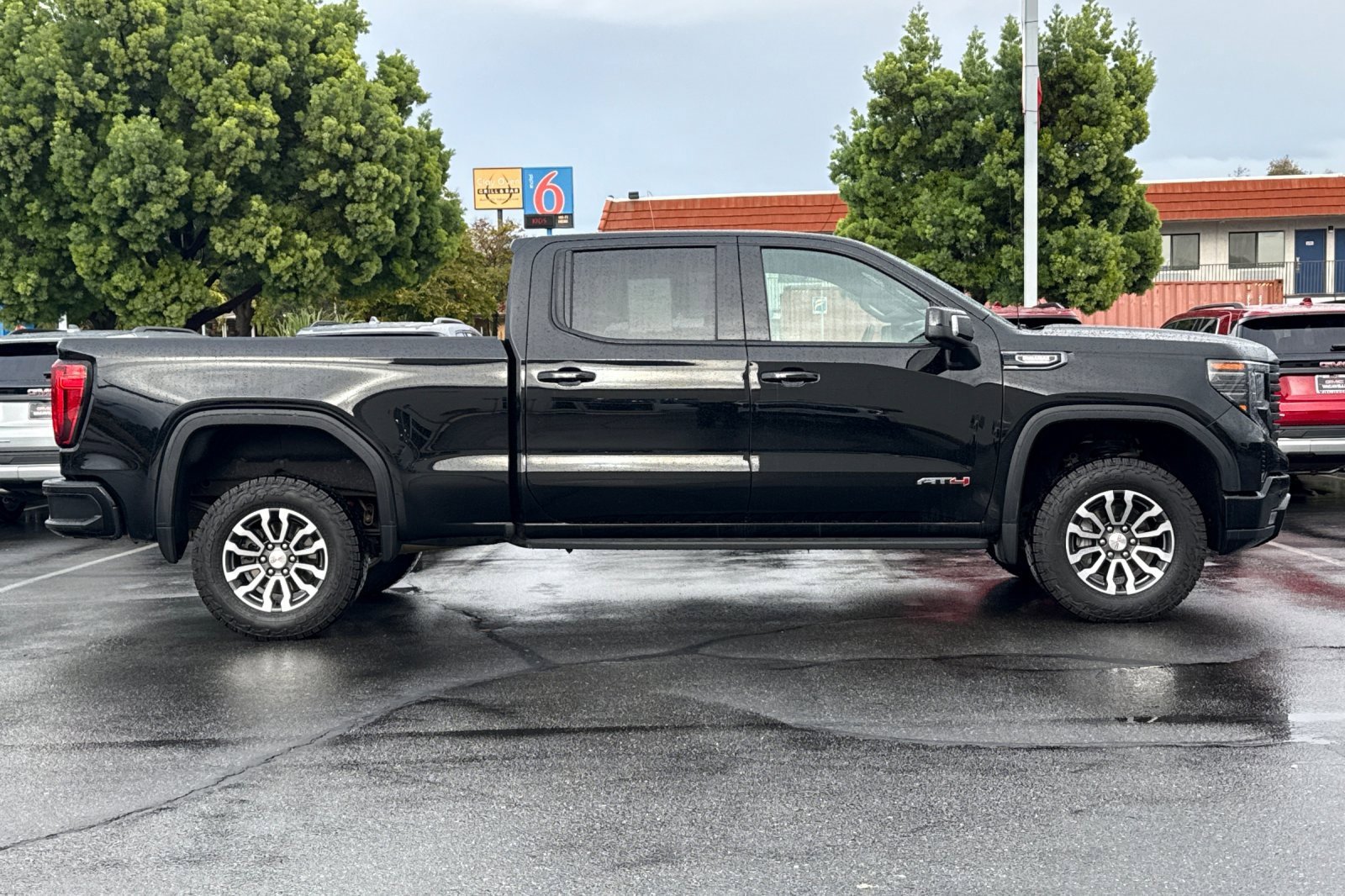 2023 Gmc Sierra 1500 AT4 photo 3