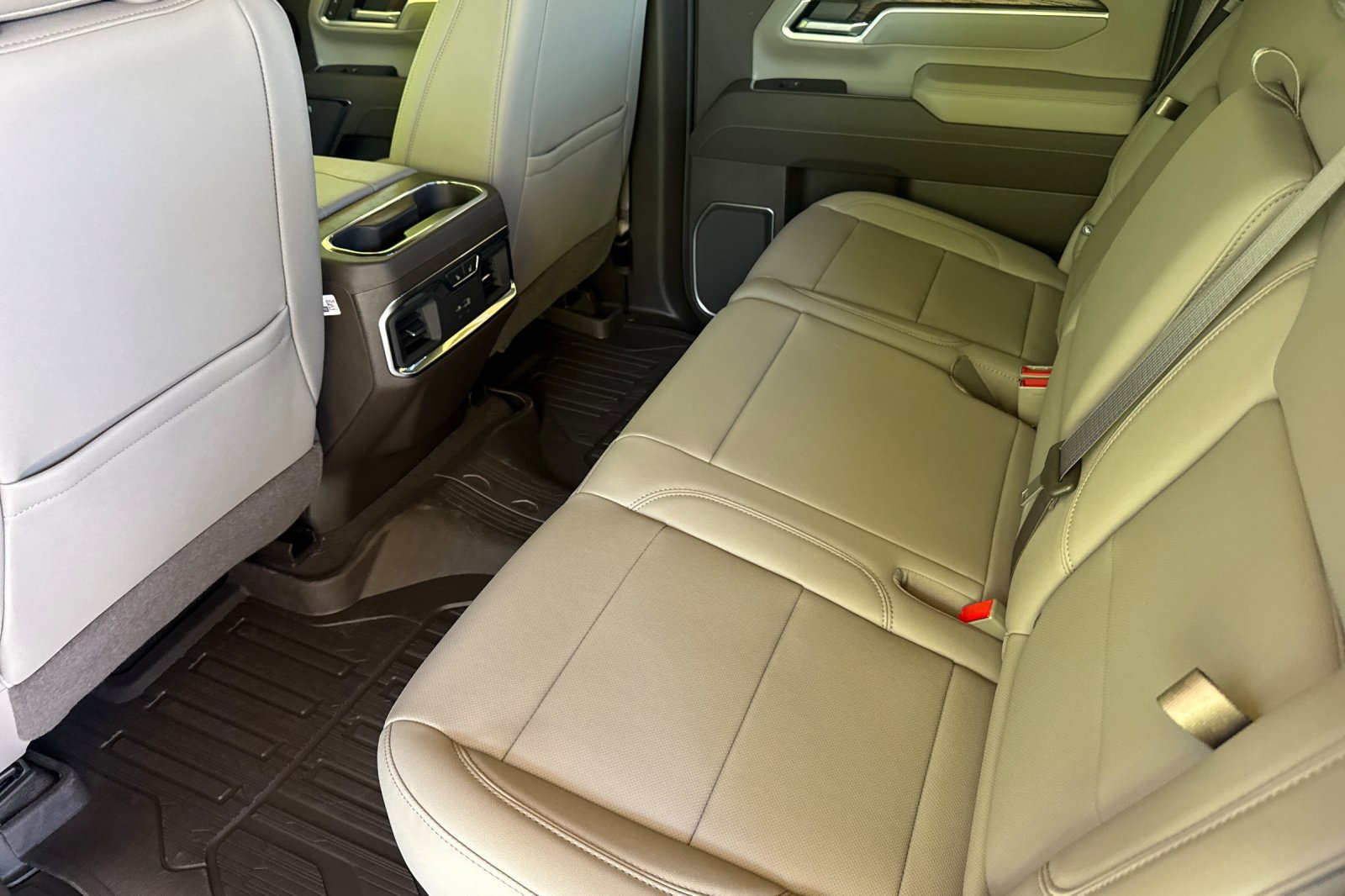 2026 GMC Sierra 2500HD SLT - Photo 13