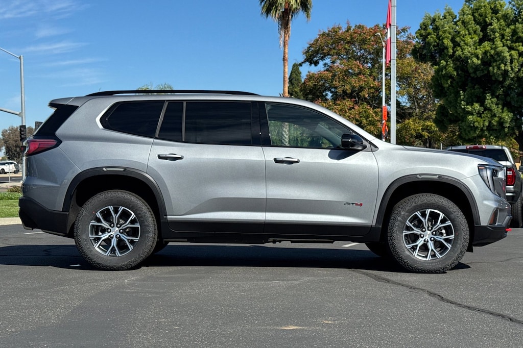 New 2026 GMC Acadia AT4 SUV
