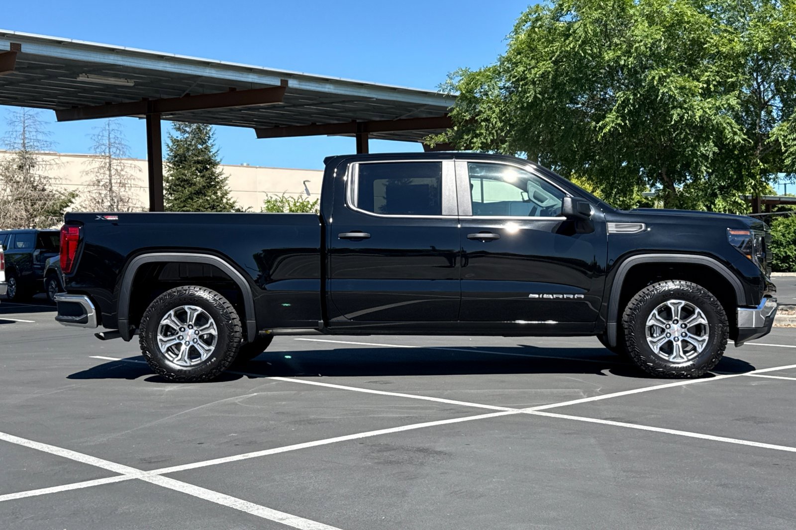 2026 GMC Sierra 1500 Pro photo 2