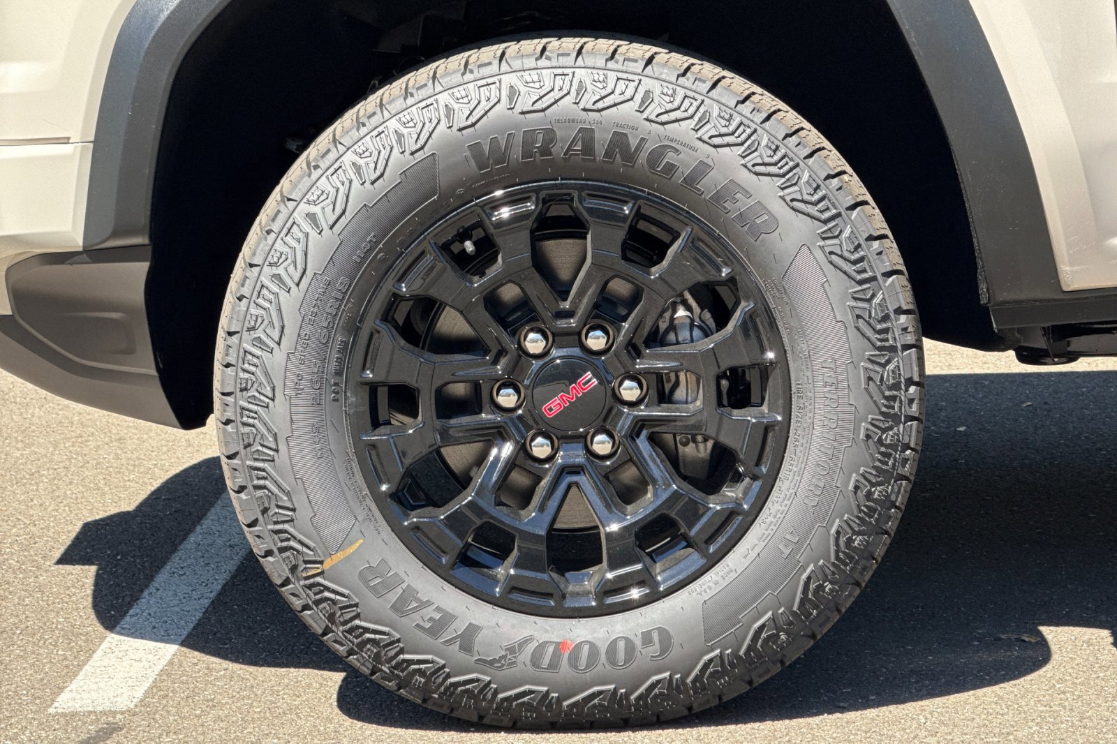 2026 GMC Canyon Elevation - Photo 26