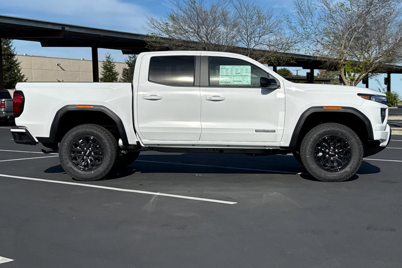 2026 GMC Canyon Elevation photo 2