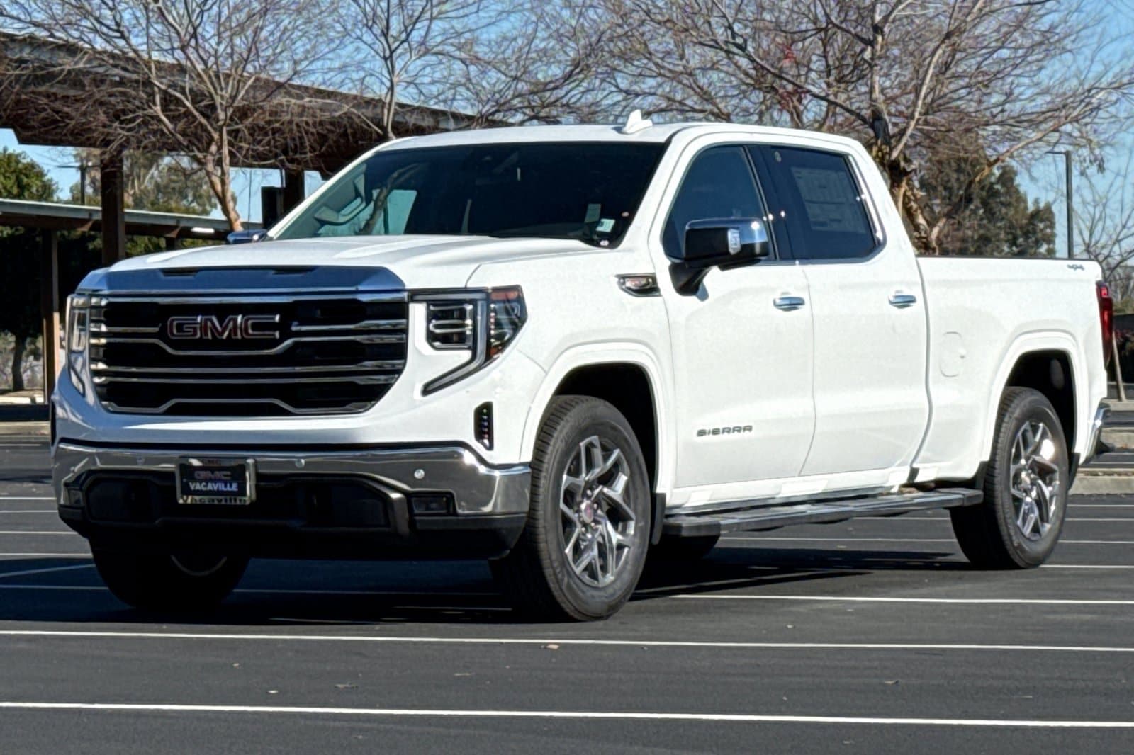 2026 GMC Sierra 1500 SLT - Photo 9