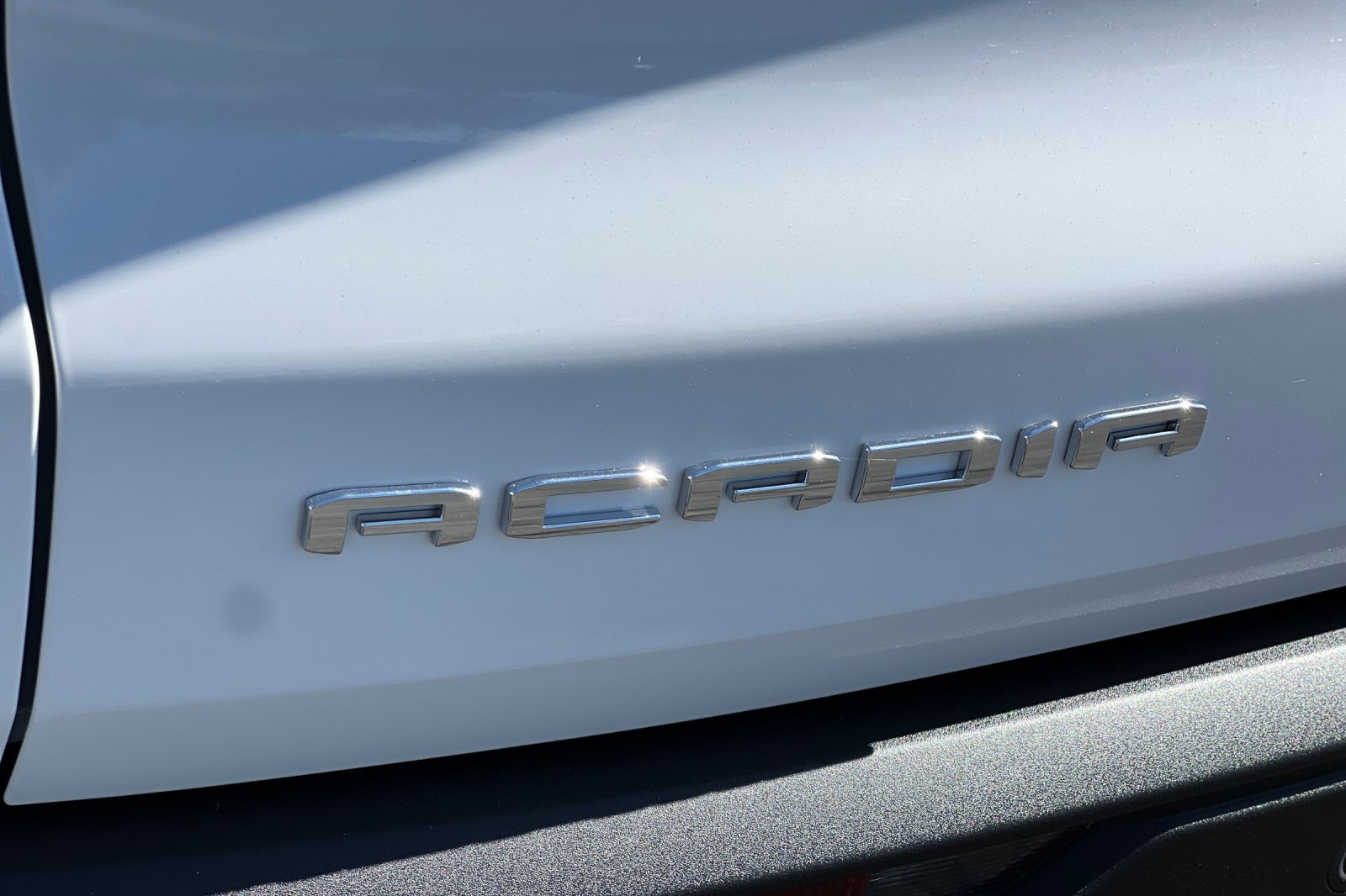 2026 GMC Acadia AT4 - Photo 28