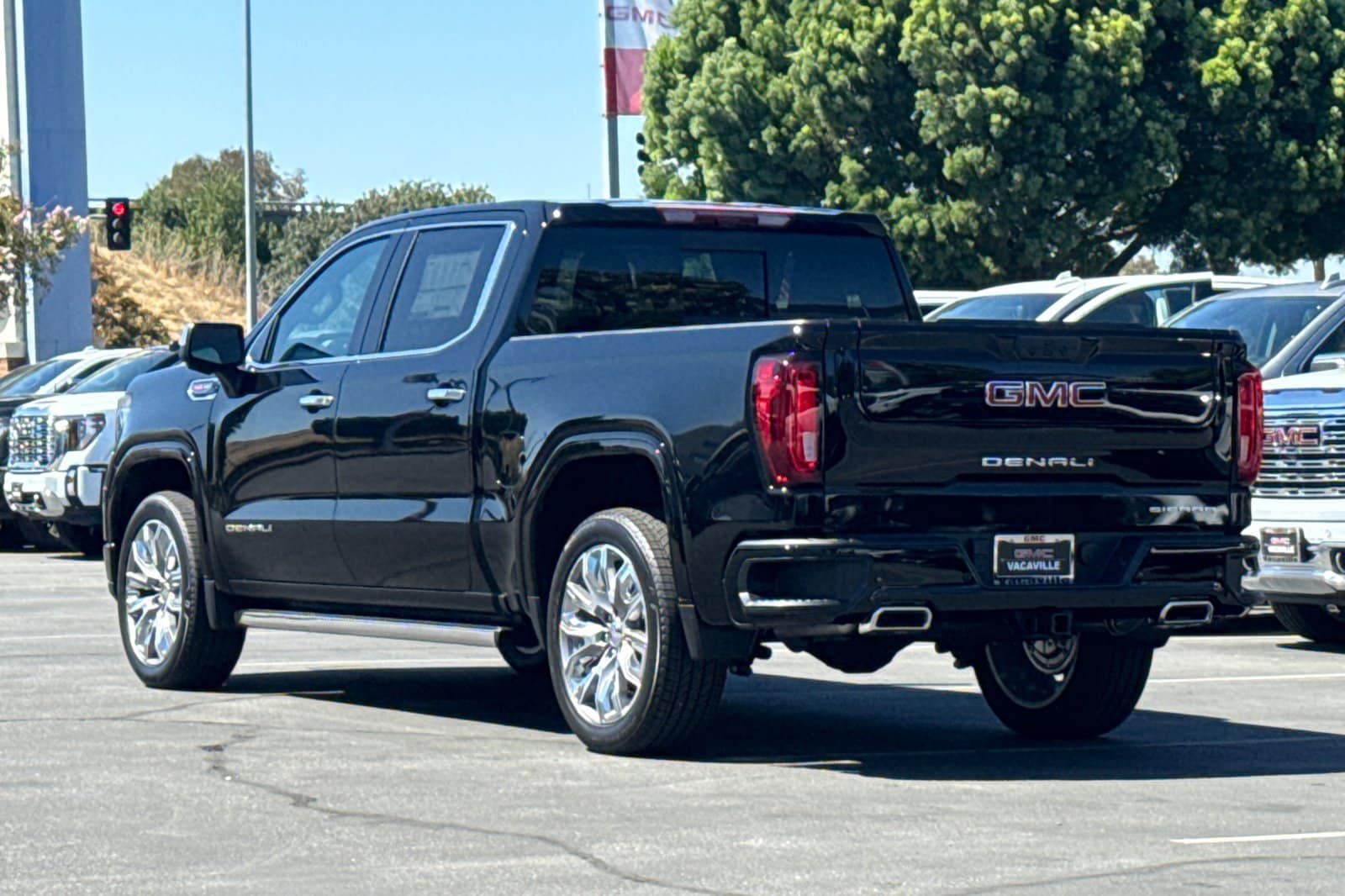 2026 GMC Sierra 1500 Denali - Photo 7