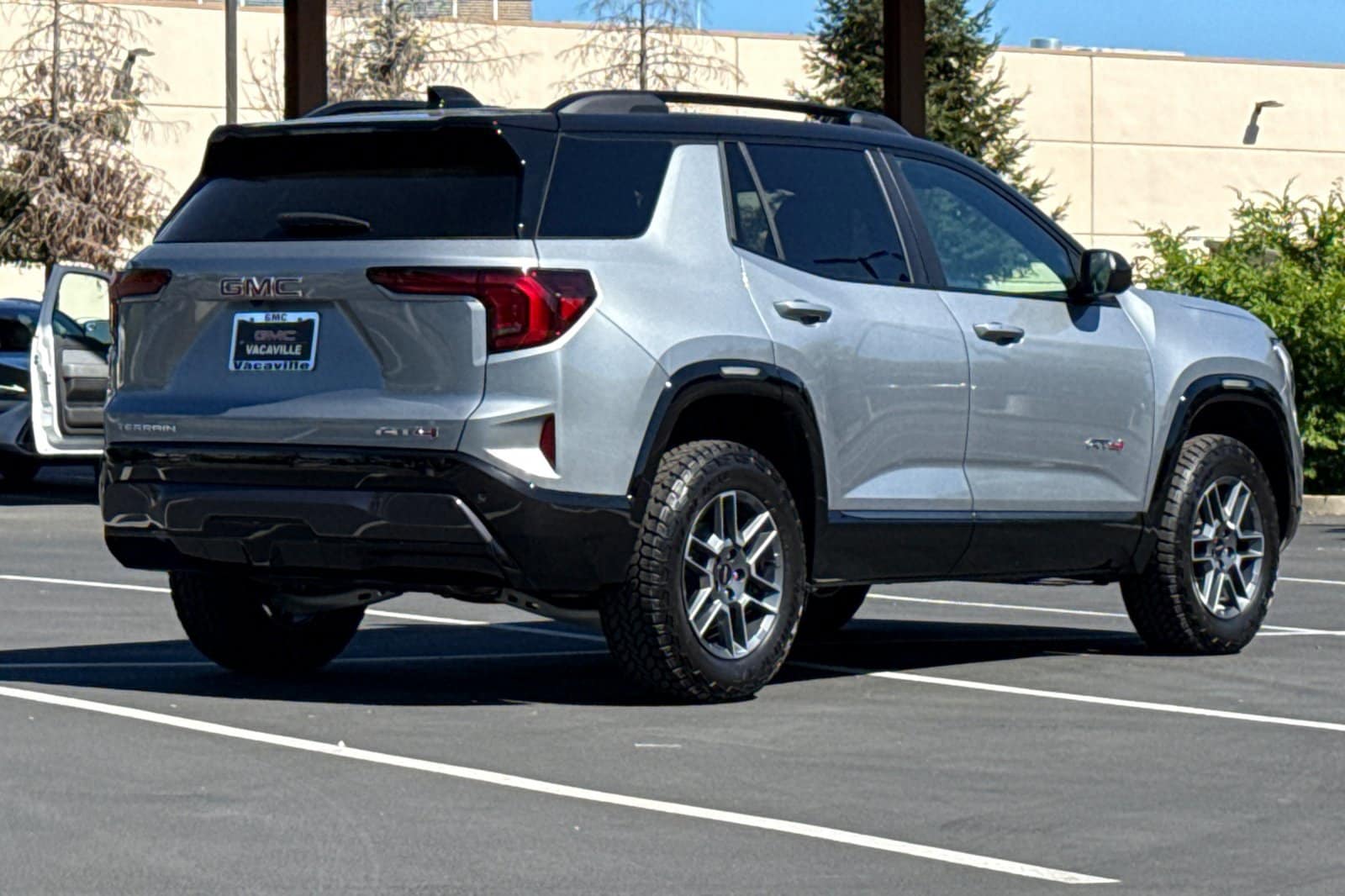 2026 GMC Terrain AT4 photo 4