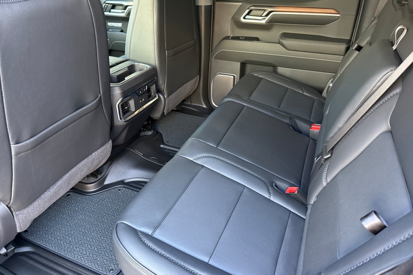 2026 GMC Sierra 1500 Denali - Photo 13