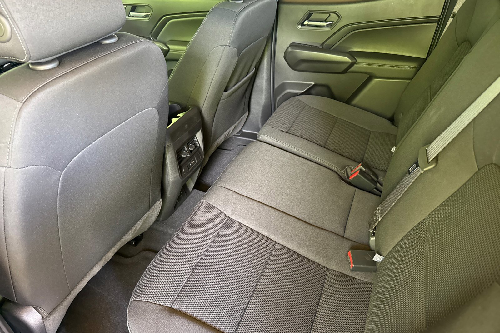 2026 GMC Canyon Elevation - Photo 13
