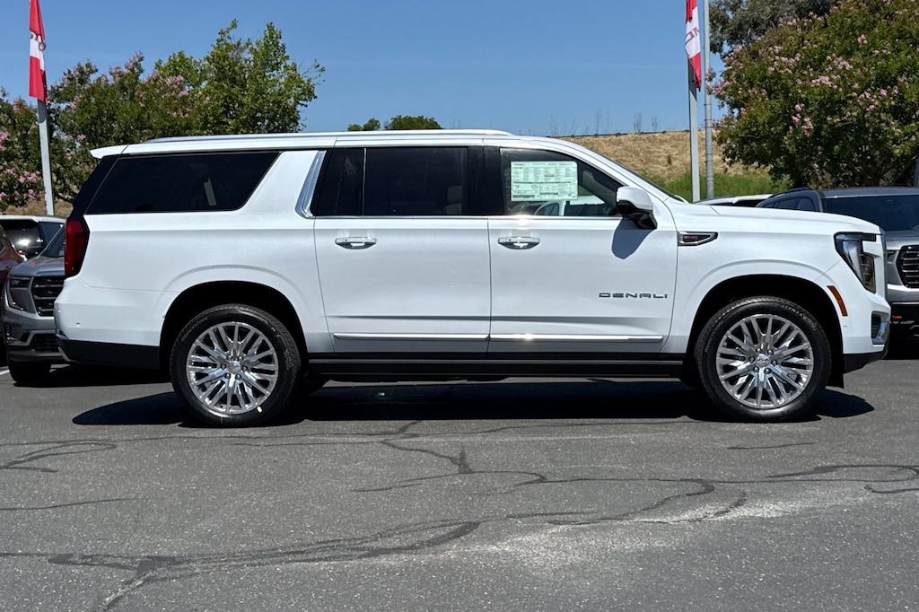 New 2026 GMC Yukon XL Denali SUV