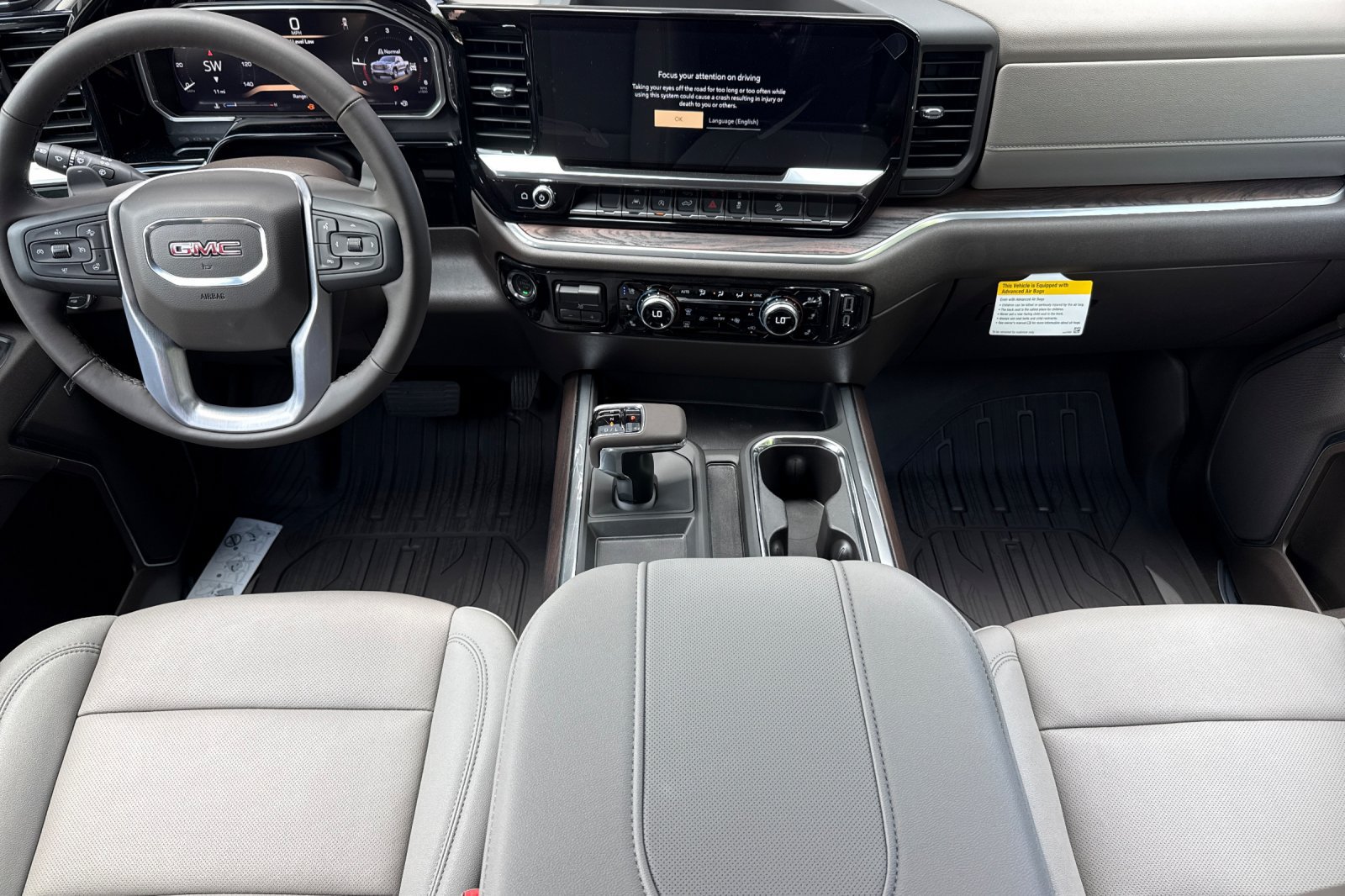 2026 GMC Sierra 1500 SLT - Photo 14