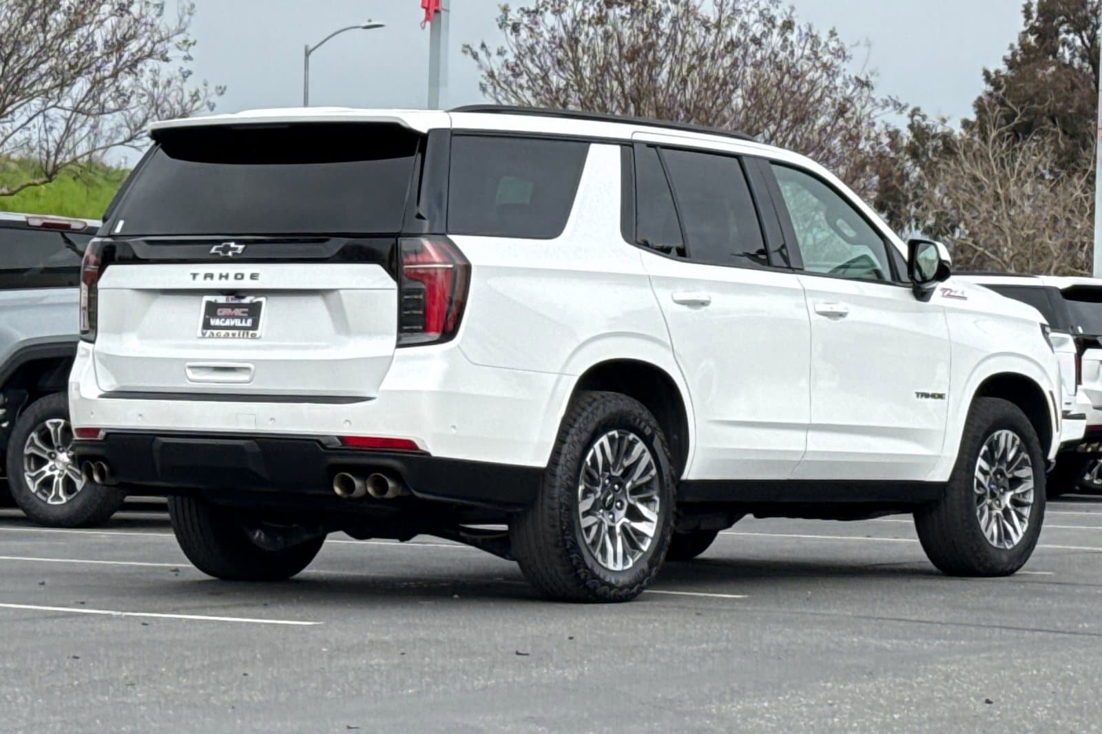 2025 Chevrolet Tahoe Z71 photo 4