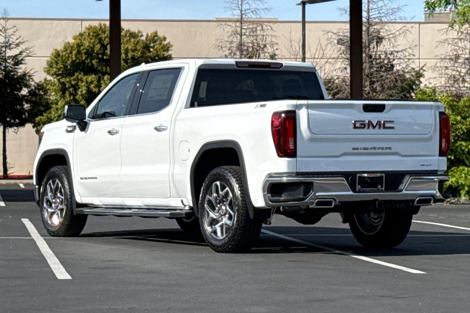 2026 GMC Sierra 1500 SLT photo 6