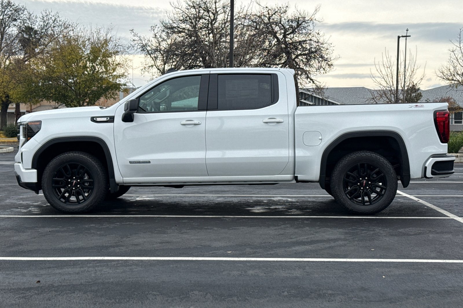 2026 GMC Sierra 1500 Elevation photo 3