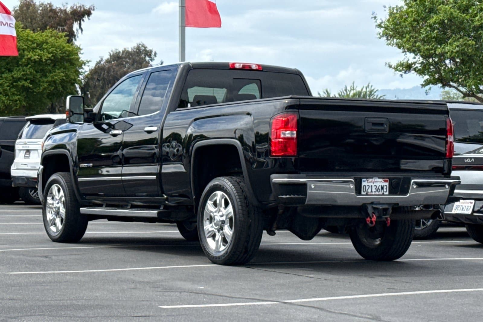 2017 GMC Sierra 2500 HD SLT photo 6