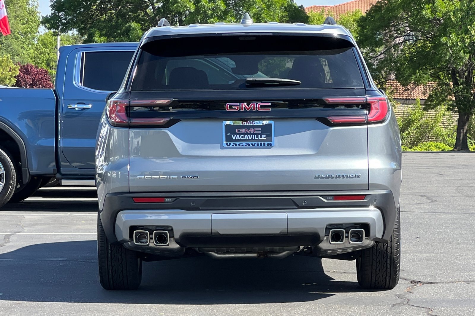 2026 GMC Acadia Elevation photo 5