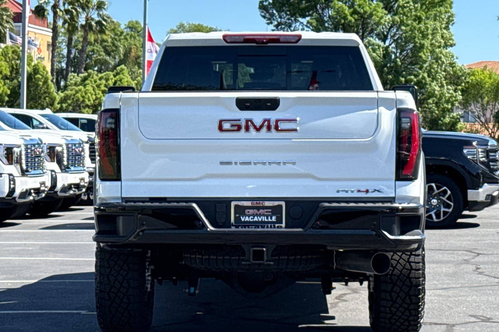 2026 GMC Sierra 2500 HD AT4X photo 5
