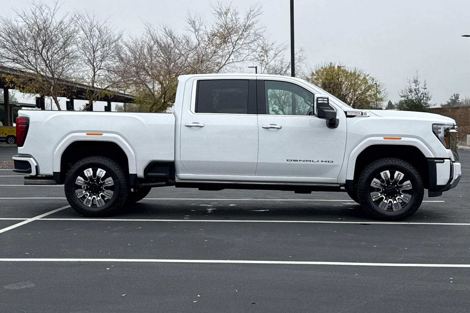 2026 GMC Sierra 2500 HD Denali photo 2