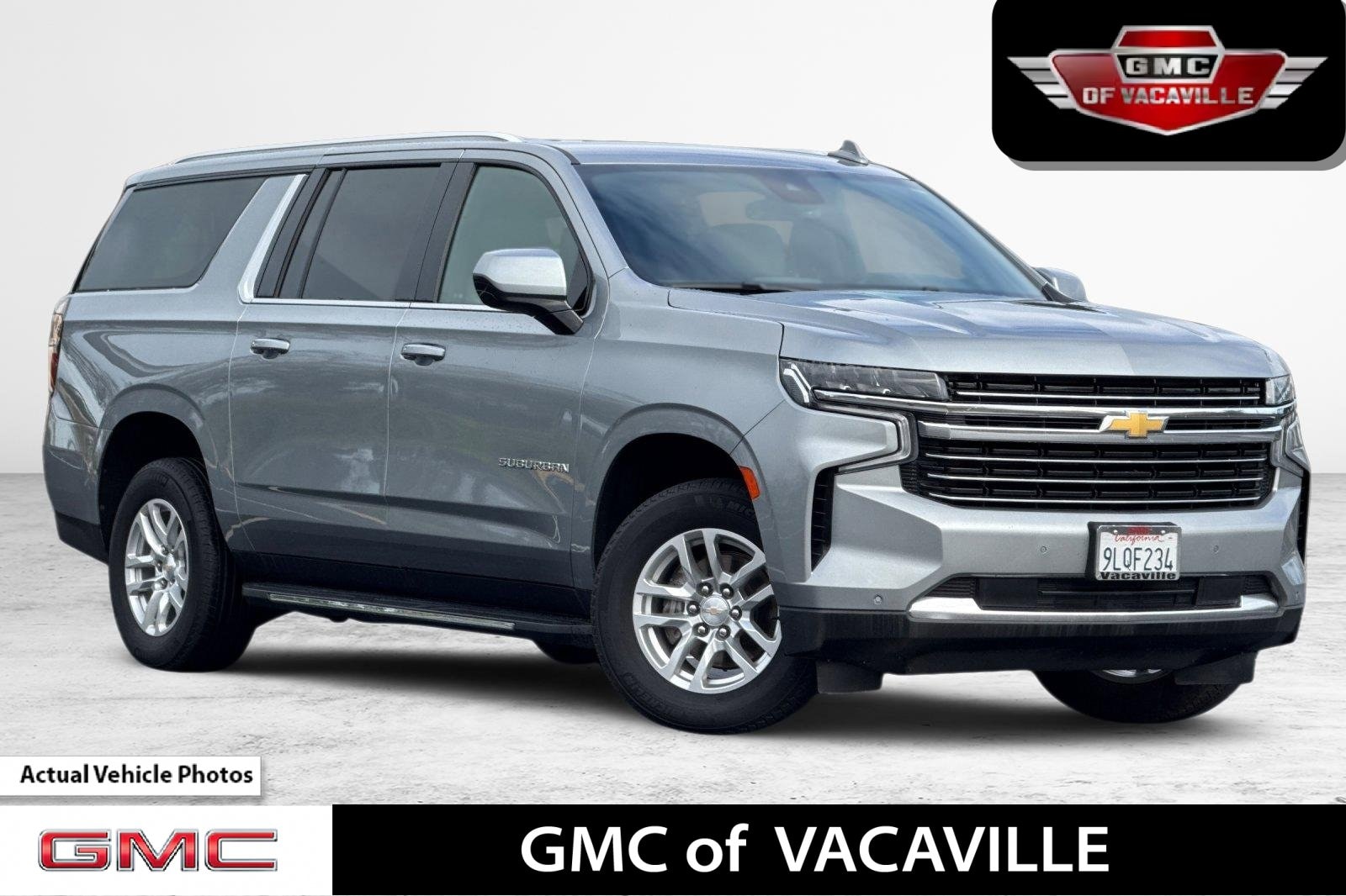 2024 Chevrolet Suburban LT's photo