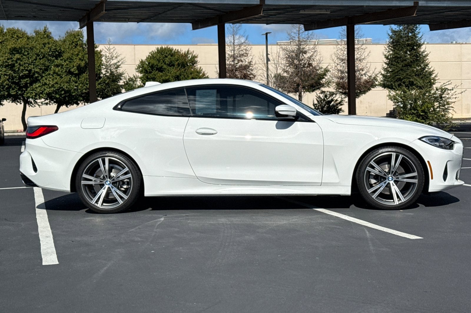 2023 BMW 4 Series 430i photo 2
