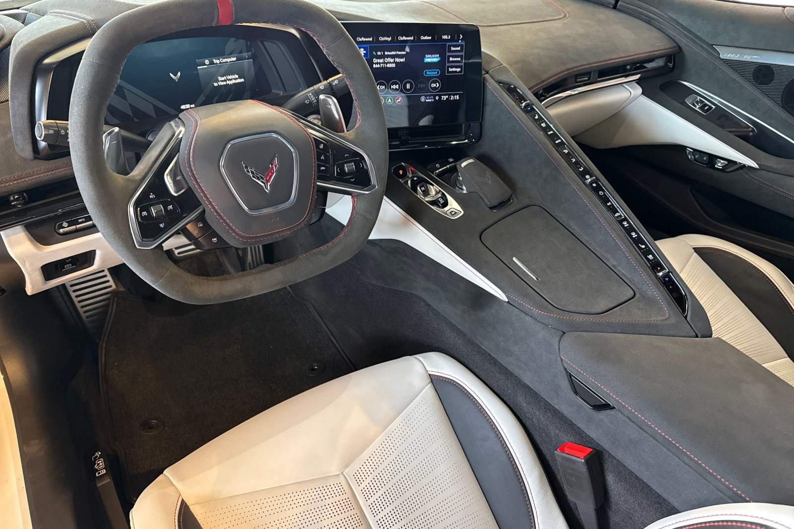 2023 Chevrolet Corvette 3LT - Photo 15