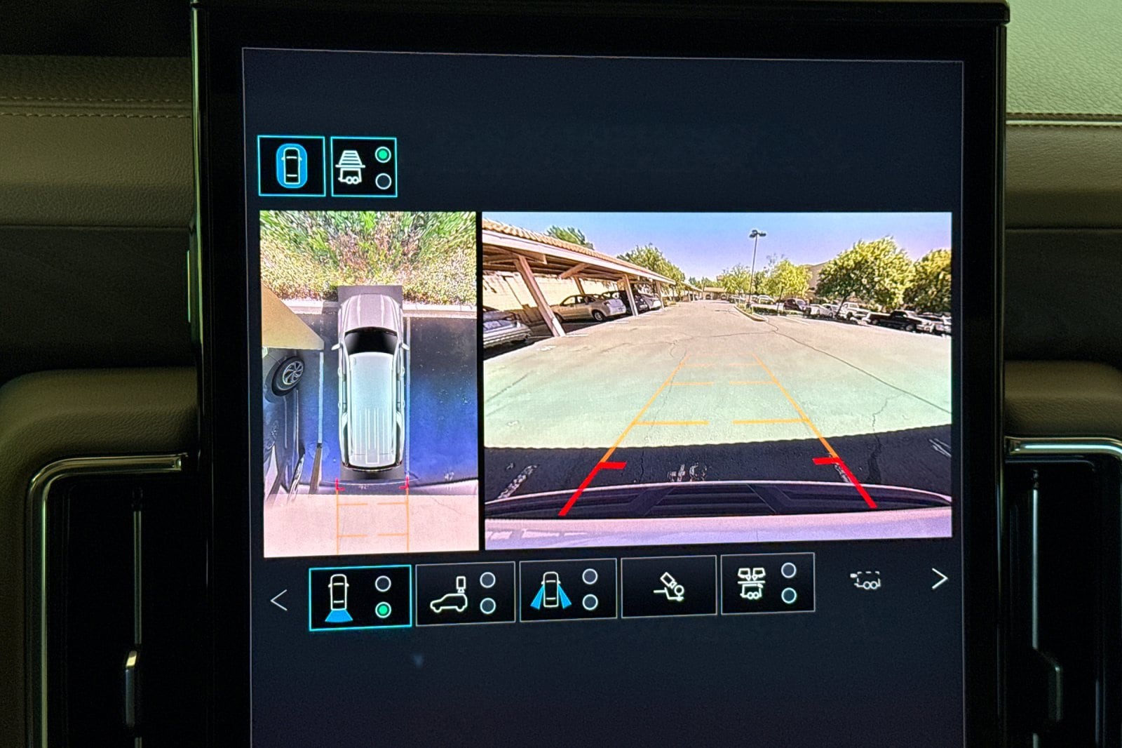 2026 GMC Yukon XL Denali - Photo 22