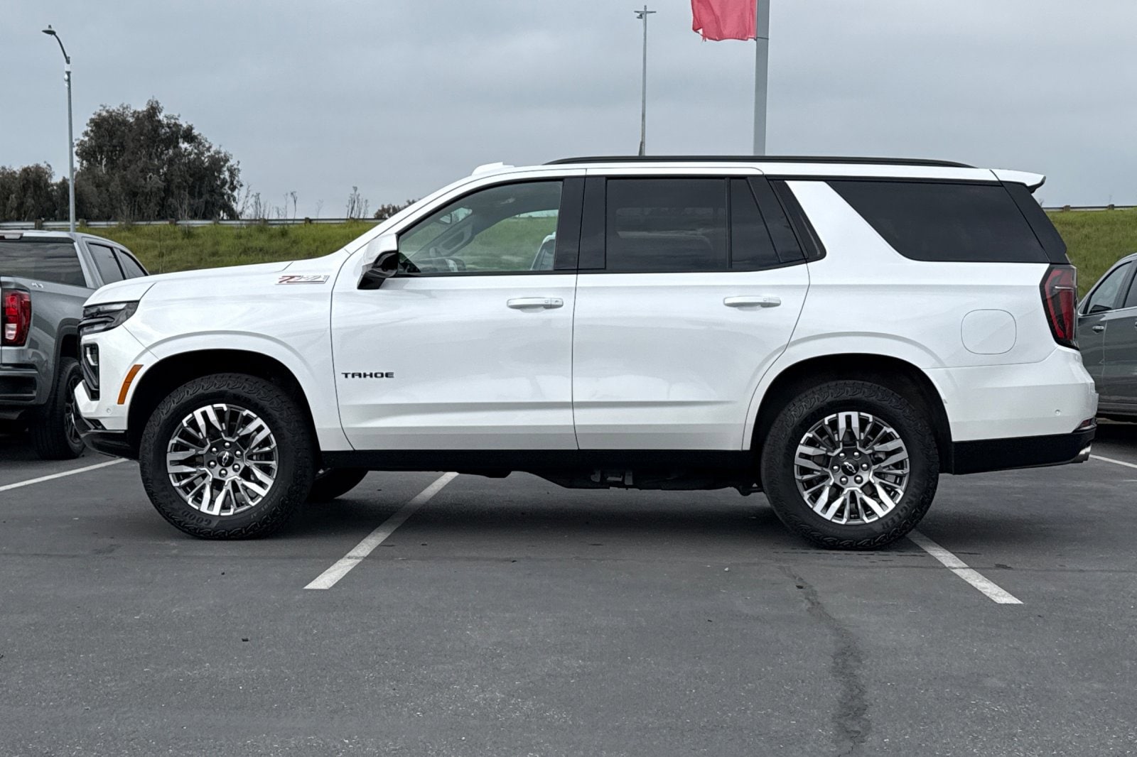 2025 Chevrolet Tahoe Z71 photo 3