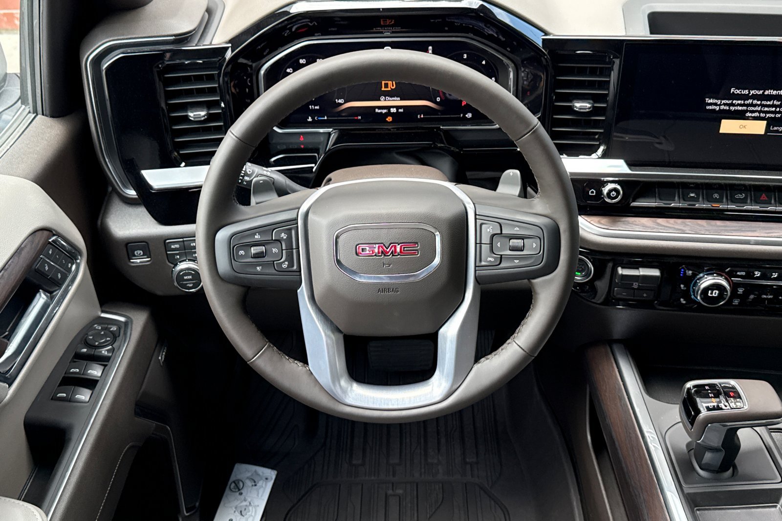 2026 GMC Sierra 1500 SLT - Photo 15