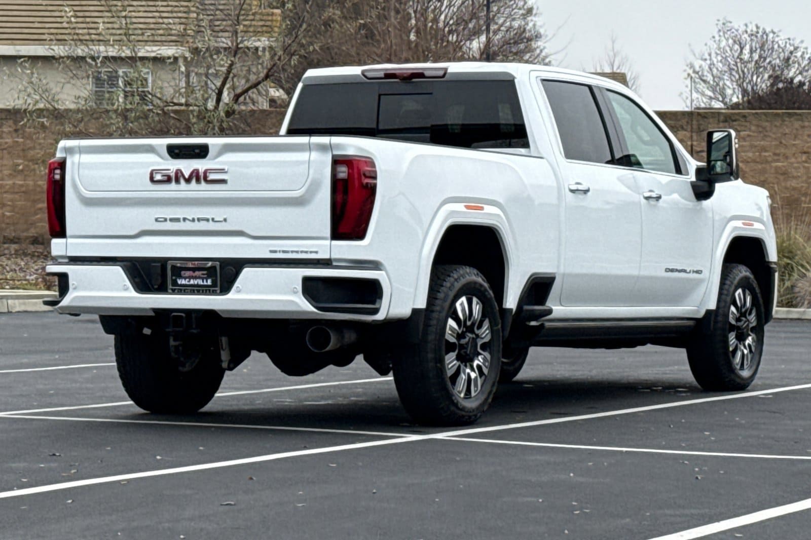 2026 GMC Sierra 2500 HD Denali photo 4