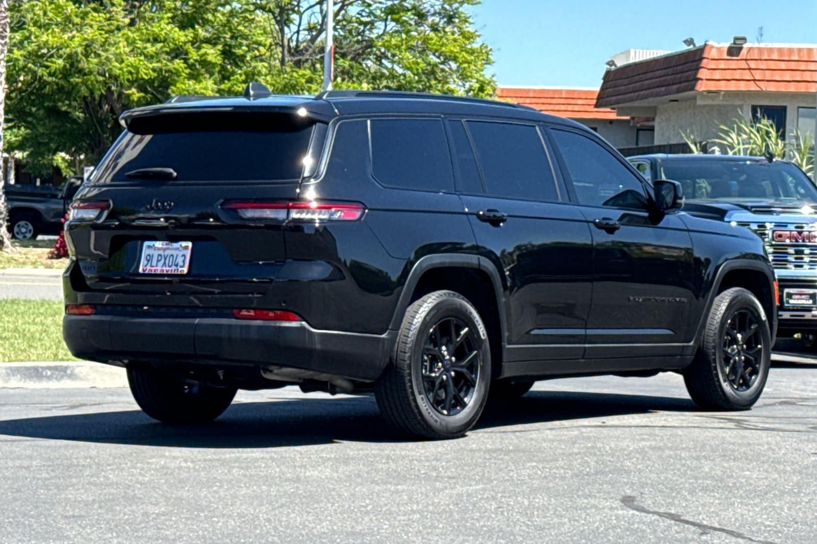 2024 Jeep Grand Cherokee L Altitude photo 4