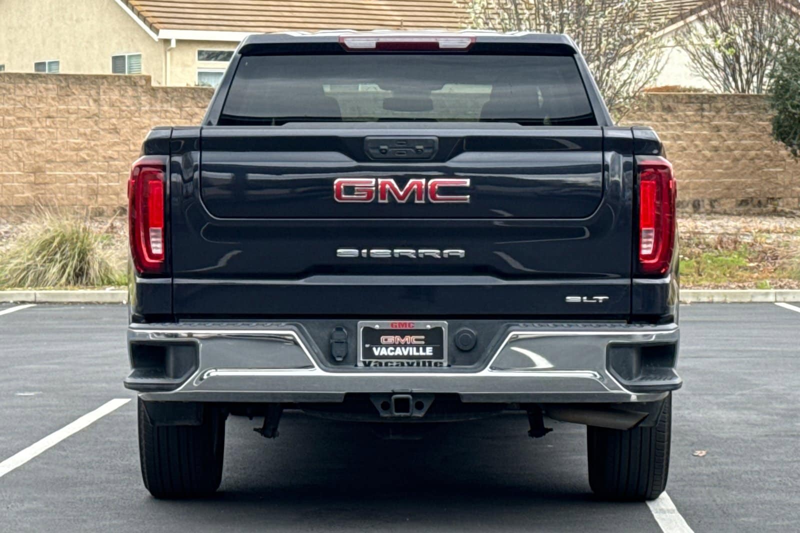 2025 GMC Sierra 1500 SLT photo 5