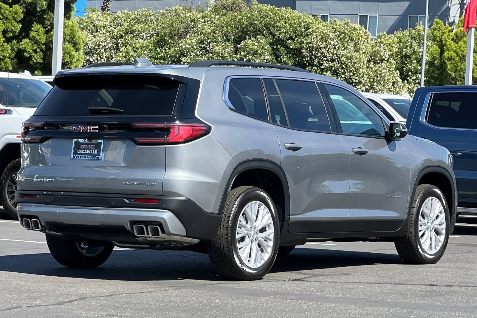 2026 GMC Acadia Elevation photo 4