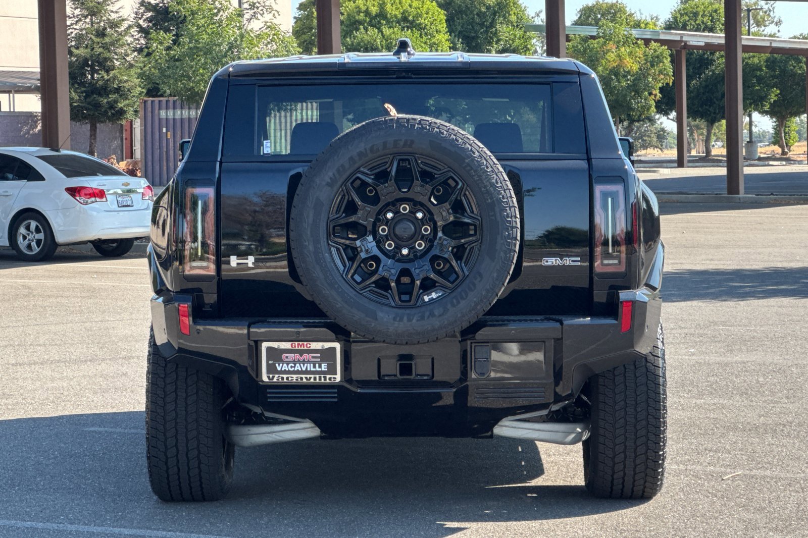 2026 GMC HUMMER EV SUV 2X photo 5