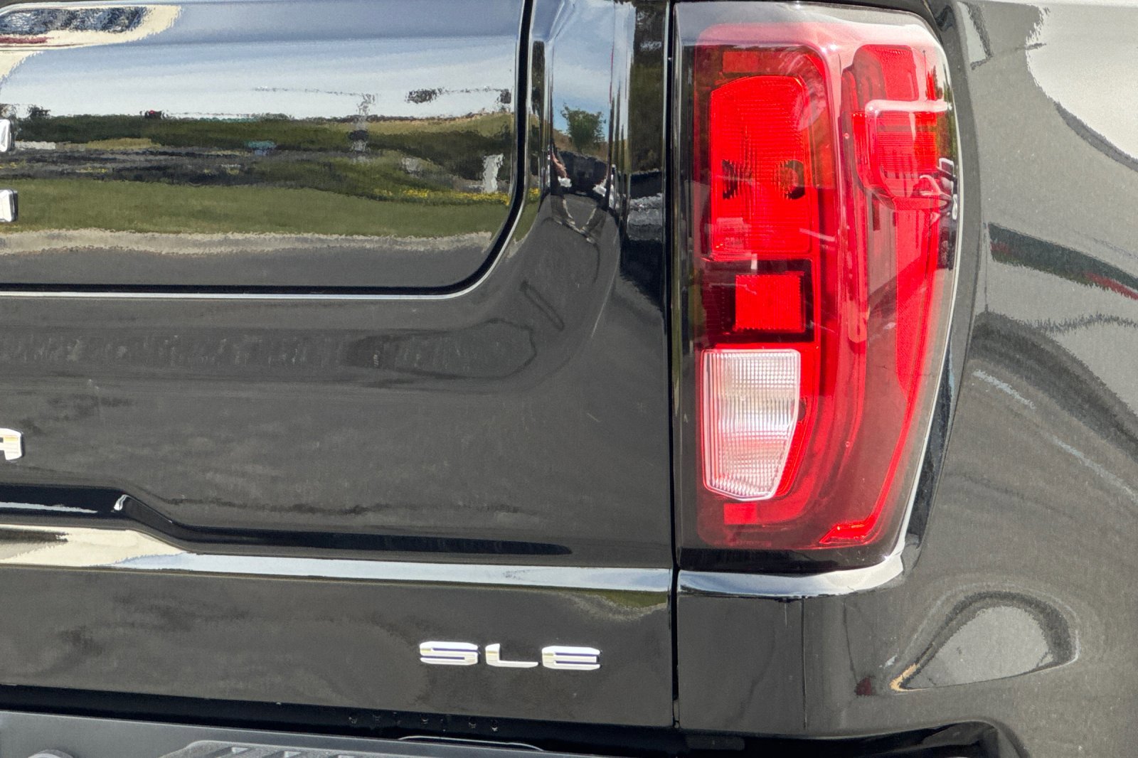 2026 GMC Sierra 1500 SLE - Photo 27