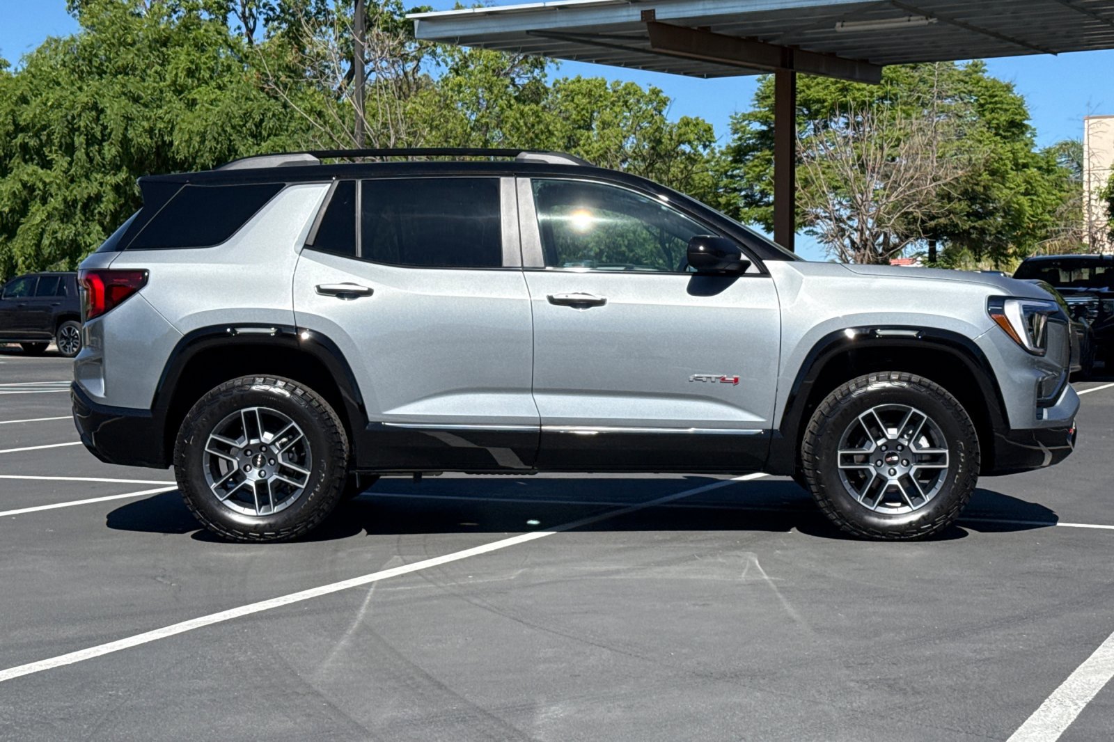 2026 GMC Terrain AT4 photo 2