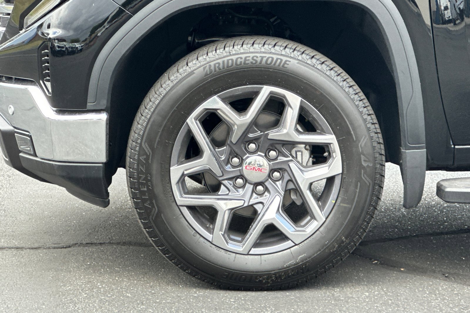 2026 GMC Sierra 1500 SLT - Photo 26