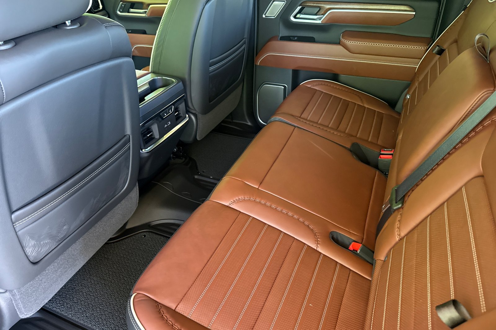 2026 GMC Sierra 2500HD Denali Ultimate - Photo 12