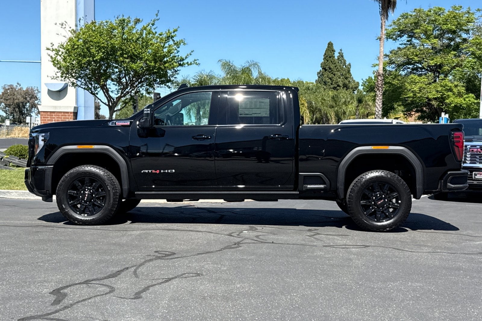 2026 GMC Sierra 3500 HD AT4 photo 3
