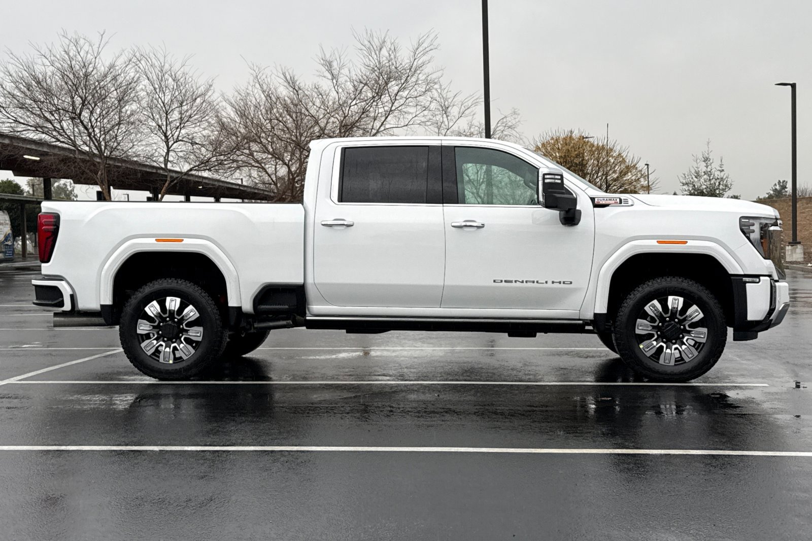 2026 GMC Sierra 2500 HD Denali photo 2