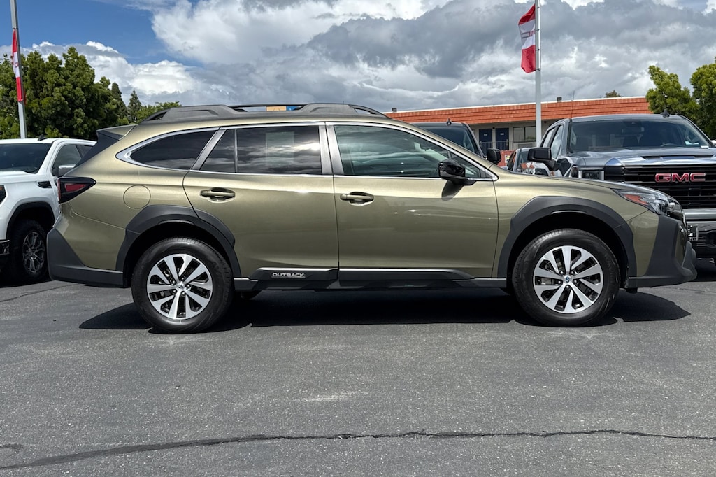 Used 2025 Subaru Outback Premium