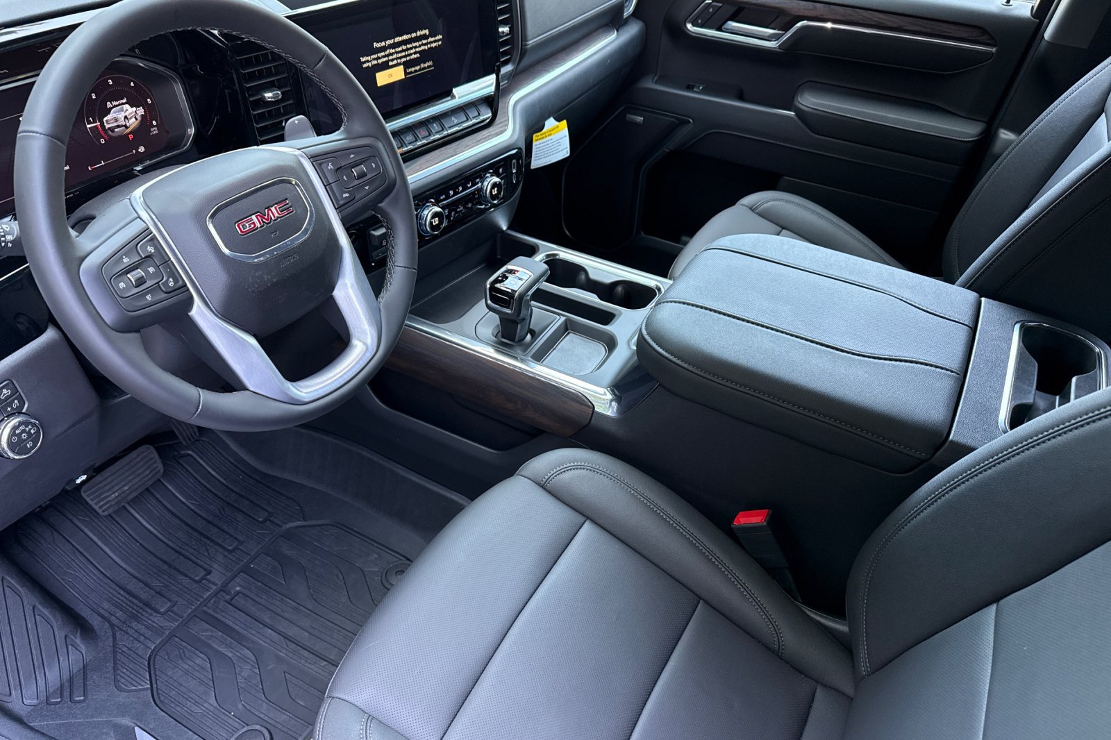 2026 GMC Sierra 1500 SLT - Photo 11