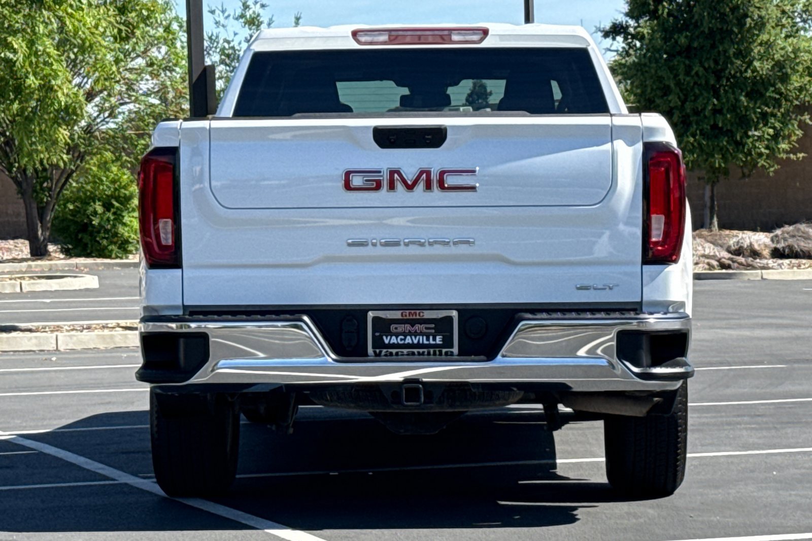 2025 GMC Sierra 1500 SLT photo 5
