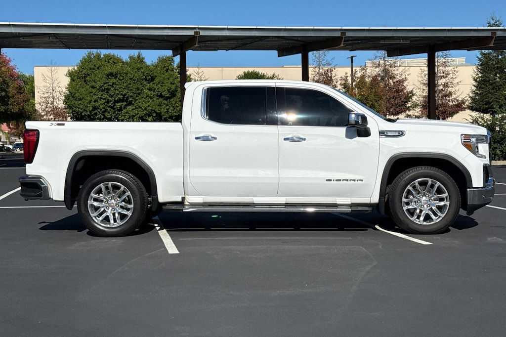 Used 2021 GMC Sierra 1500 SLT Truck