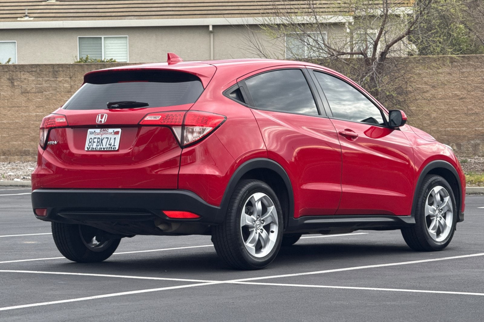 2018 Honda HR-V LX photo 4